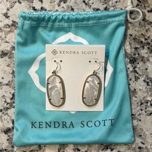 Kendra Scott Gold and Cream Earrings